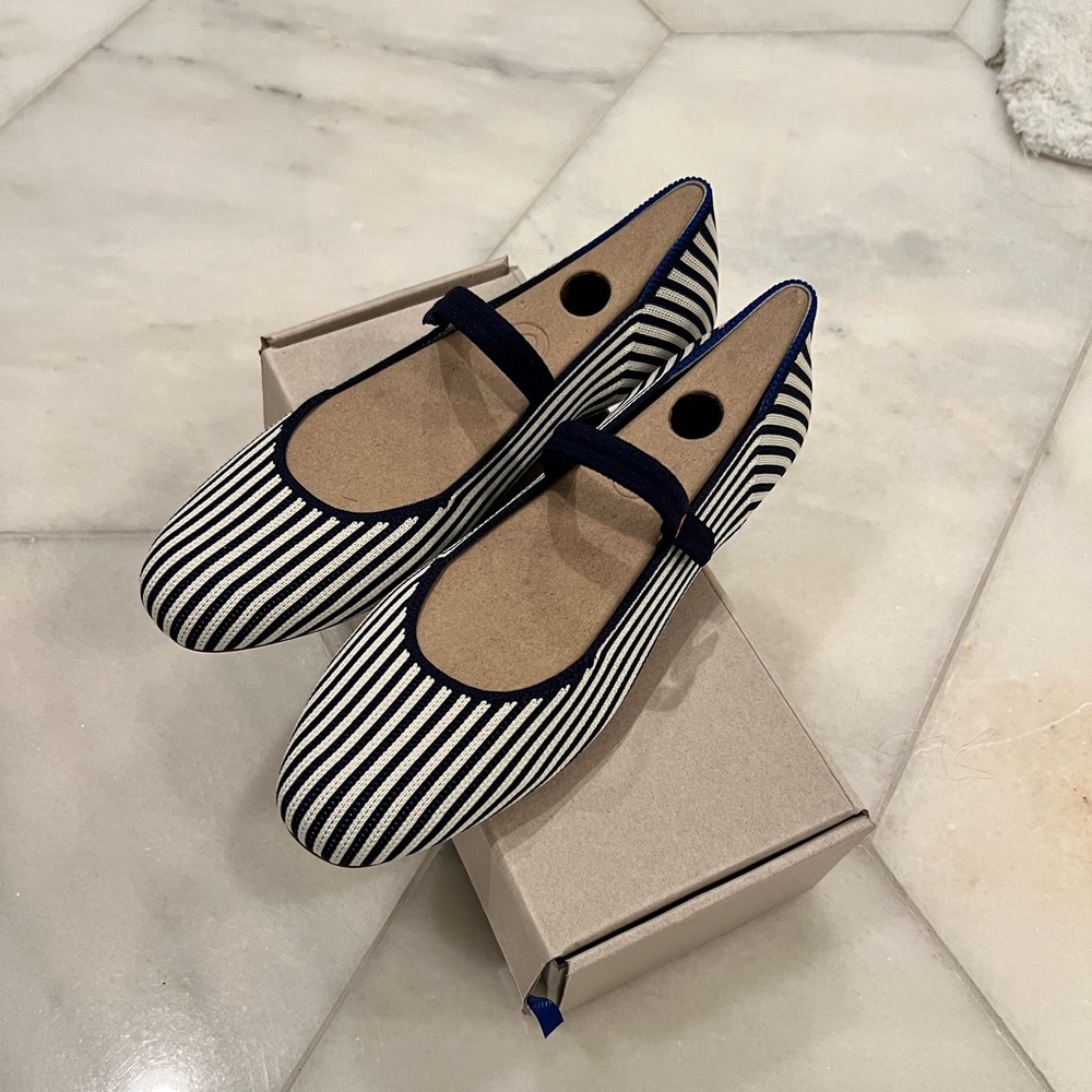 Rothy’s Square Mary Janes NWT